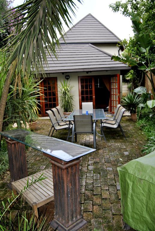 Birch Tree Cottage Йоханесбург Екстериор снимка